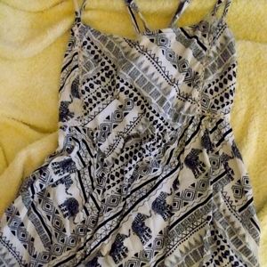 Size small flowing tank top